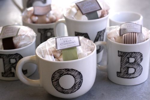 Gorgeous Handmade Gift Ideas featured by top US lifestyle blog, Design Mom: easy monogram mugs