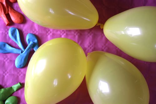 DIY Balloon Banner featured by popular lifestyle blogger, Design Mom