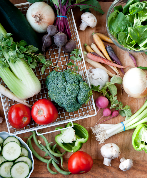How to Store Produce featured by popular lifestyle blogger, Design Mom