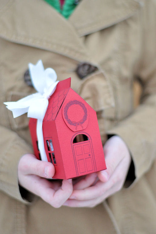 8 Best Christmas Crafts featured by top US lifestyle blog, Design Mom: image of holiday house box
