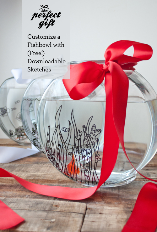 A cute gift idea! Customize a fishbowl with these (free!) downloadable doodles. #DIY
