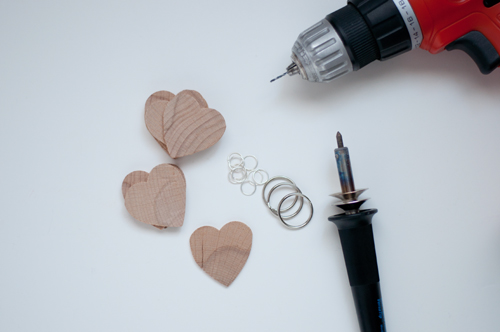 DIY Valentines: Etched Heart Keychains   |   Design Mom