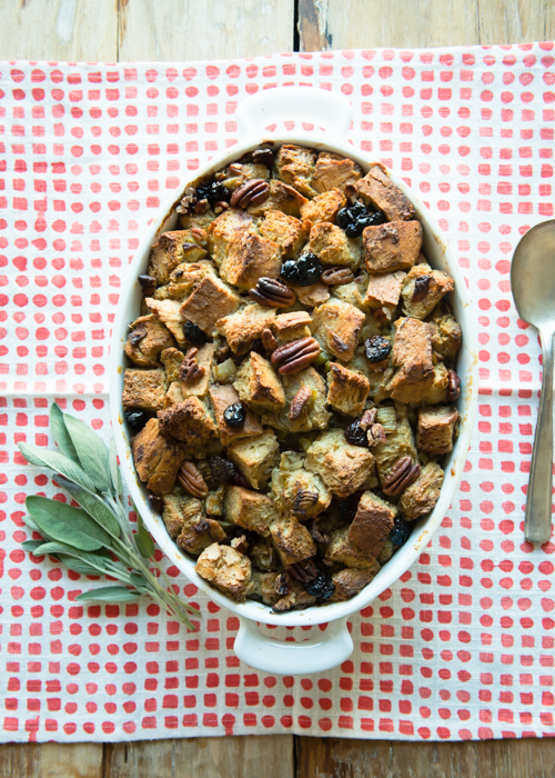 Thanksgiving Side Dish: Stuffing with cherries, fennel, and pecans | Design Mom