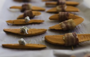 Thanksgiving Side Dish: Bacon-Wrapped Sweet Potatoes with Herbed Goat Cheese | Design Mom