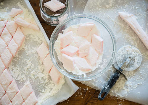 How To Cut Homemade Marshmallows