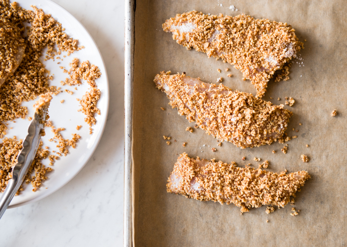 chicken tenders with almond crust