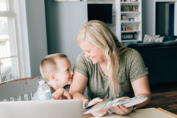 Living With Kids: Shelly Nupp featured by popular lifestyle blogger, Design Mom
